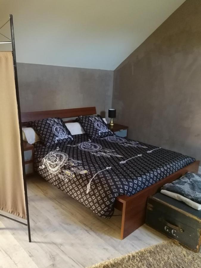 Appartamento La Mansarde Des Sources Pougues-les-Eaux Esterno foto